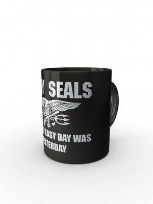 Černý hrnek United States NAVY SEALS The Only Easy Day Was Yesterday